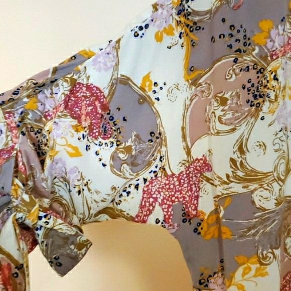 Free People v-neck cropped blouse size M - Picture 5 of 9